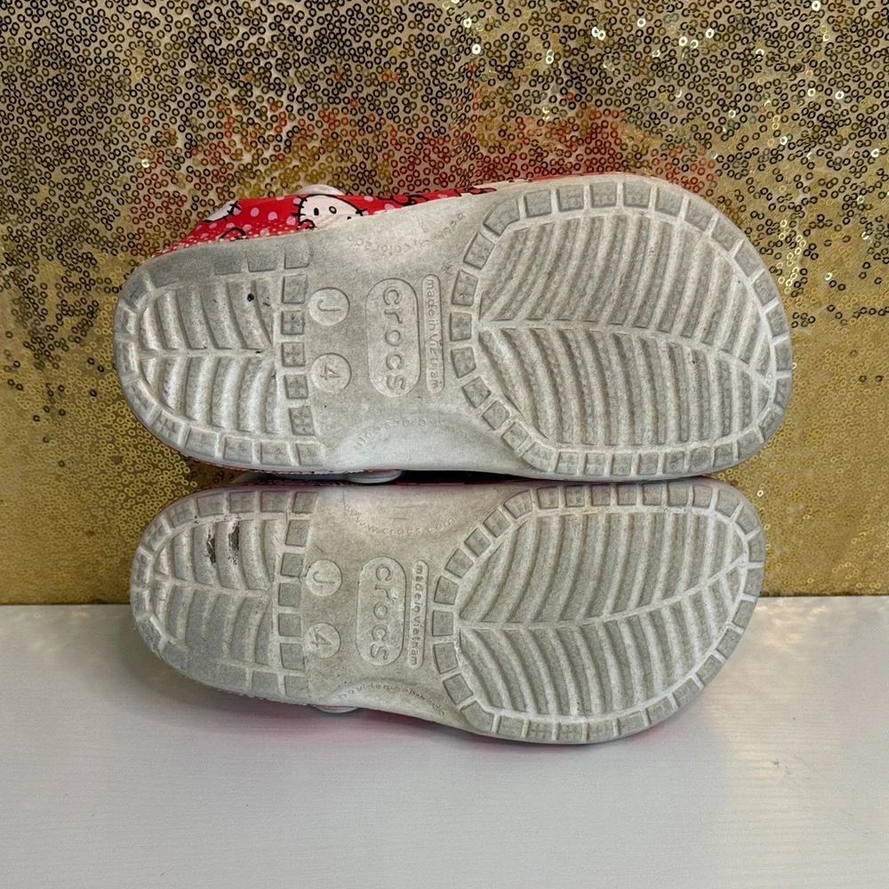 Sanrio Kids Slippers in Red and White
